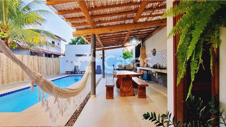 Refúgio Familiar em Porto Seguro c/ Piscina 4 Suítes e Wi-Fi