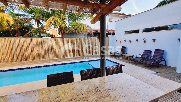 Refúgio Familiar em Porto Seguro c/ Piscina 4 Suítes e Wi-Fi
