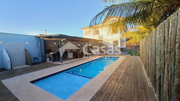 Refúgio Familiar em Porto Seguro c/ Piscina 4 Suítes e Wi-Fi