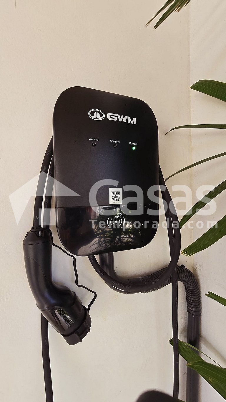 Casa em Condomínio Fechado com Segurança 24h