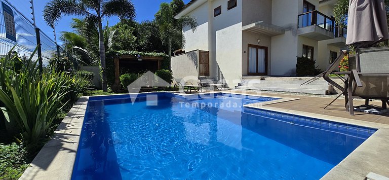 Hospedagem Arraial d'Ajuda a 150 metros da estada da balsa