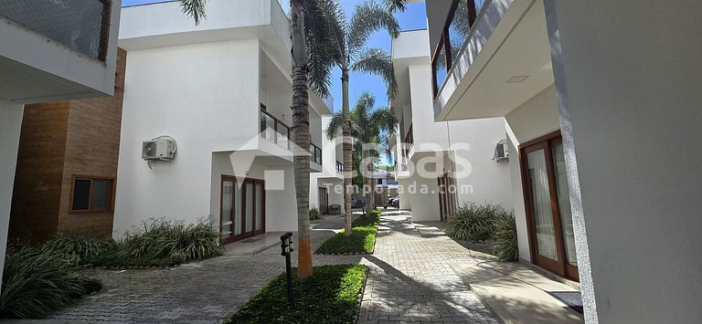 Duplex com 3 quartos em Arraial d’Ajuda Araçaípe