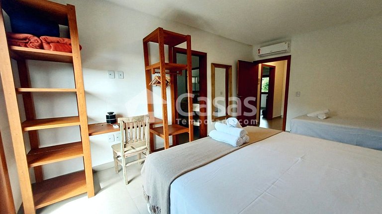 Your Retreat in Arraial d’Ajuda with Pool