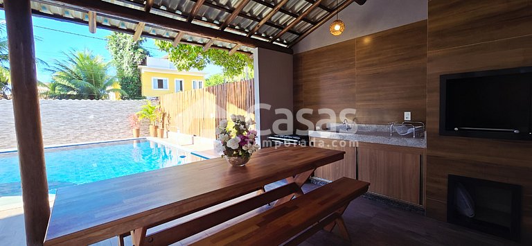 Family House with Pool and Gourmet Area