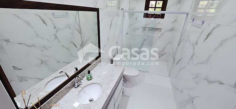 Casa Familiar con Piscina y Zona Gourmet