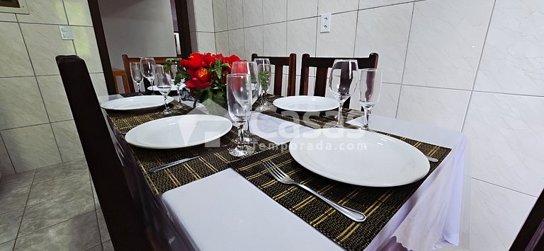 Casa Familiar con Piscina y Zona Gourmet