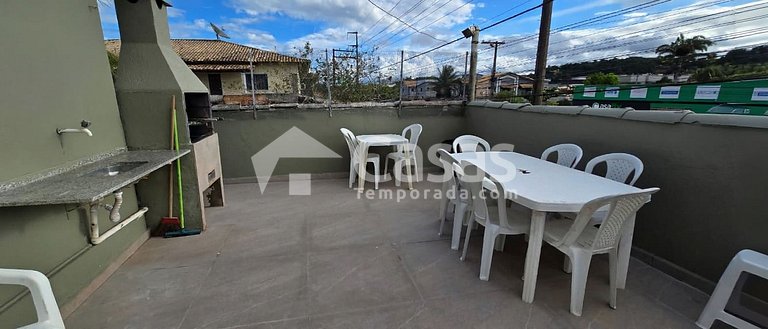 Casa Econômica para Grupos Grandes em Porto Seguro
