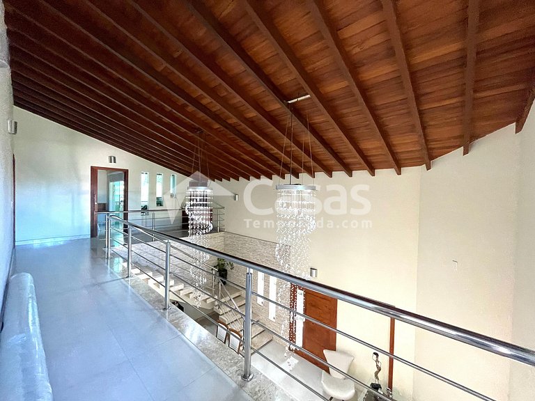 House in a gated community with 3 suites in Porto Seguro