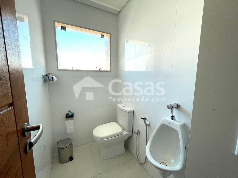 House in a gated community with 3 suites in Porto Seguro