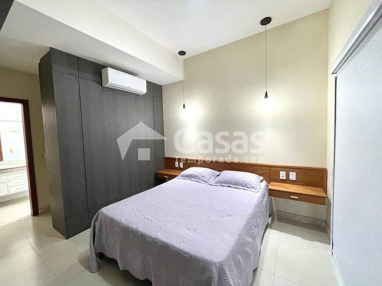 Piscina, Hidromassagem, Conforto Total no Condomínio Fechado