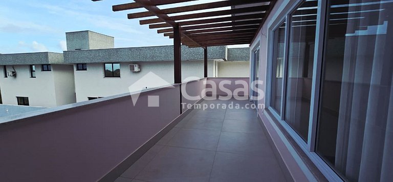 Casa con piscina y zona de barbacoa, seguridad las 24 horas