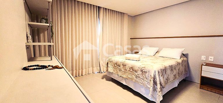 Casa Moderna com piscina e churrasqueira portaria 24h