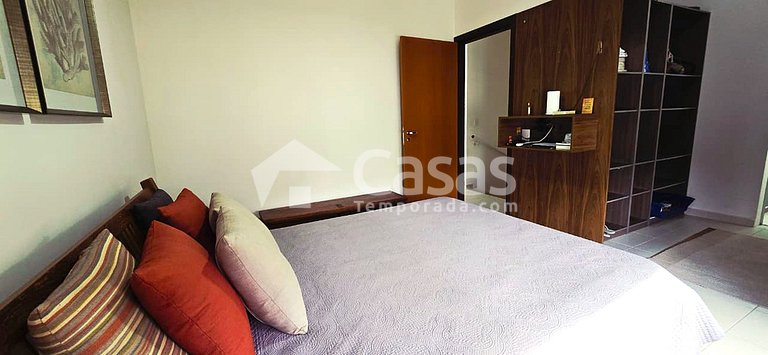 Duplex facing the pool, 100m from Taperapuan Beach.