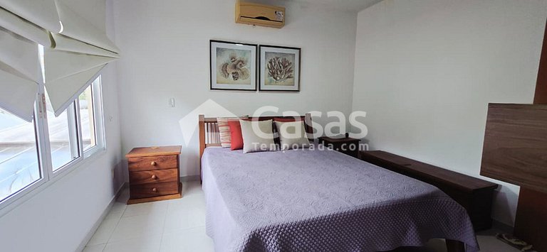 Duplex facing the pool, 100m from Taperapuan Beach.