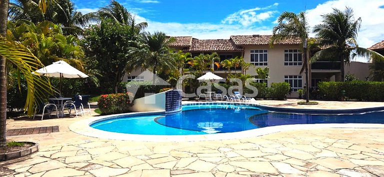 Duplex facing the pool, 100m from Taperapuan Beach.