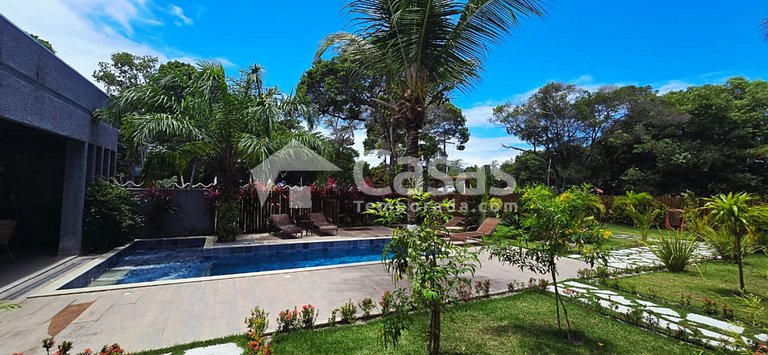 Apartments 50m from Mutá Beach