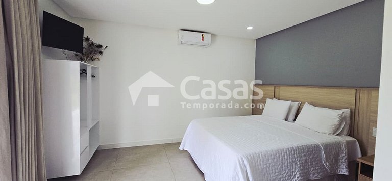 Apartments 50m from Mutá Beach