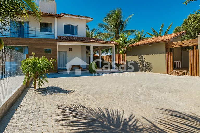 Conforto, Segurança e Piscina Privativa em Porto Seguro