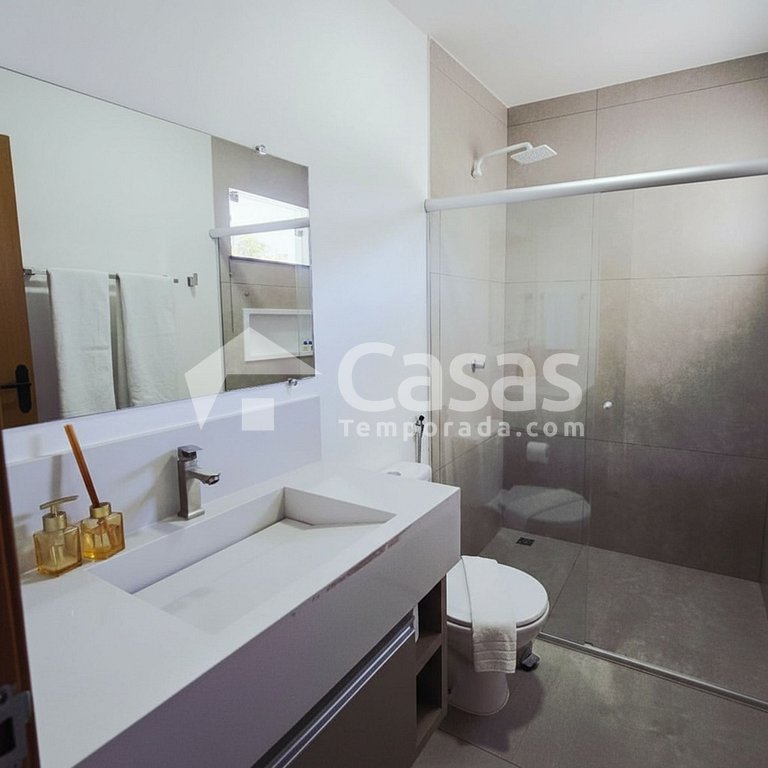 50 meters from the beach. Swimming pool. Breakfast. The idea