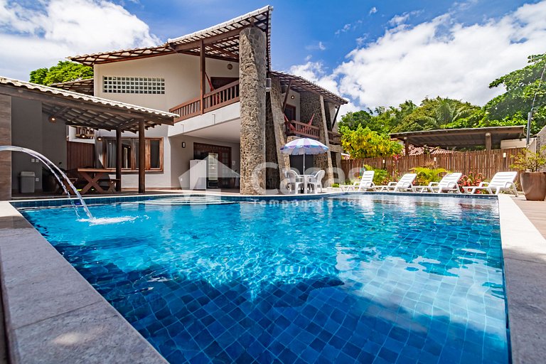 A 600 m da Praia do Mundaí e Perto da Toa Toa