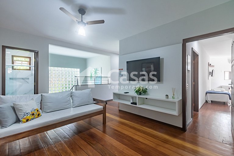 A 600 m da Praia do Mundaí e Perto da Toa Toa