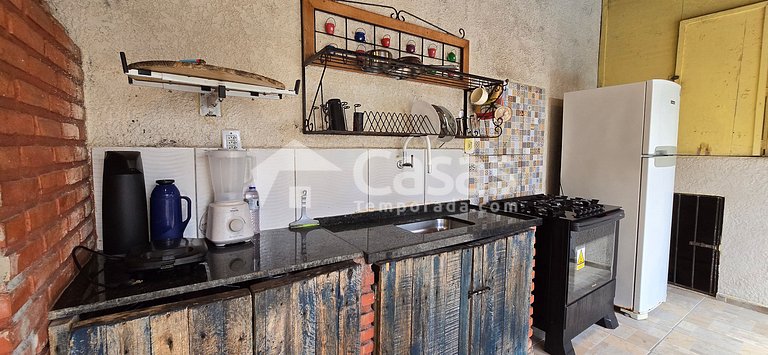 Holiday home for 26 people, swimming pool and barbecue