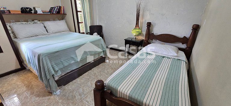 Holiday home for 26 people, swimming pool and barbecue