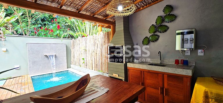 Casa com piscina privativa e churrasqueira