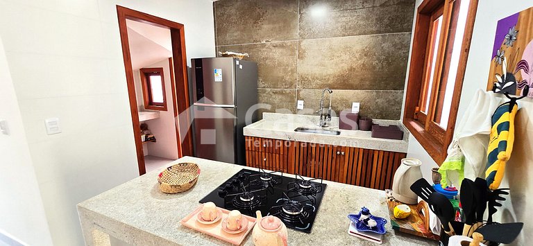 Casa com piscina privativa e churrasqueira