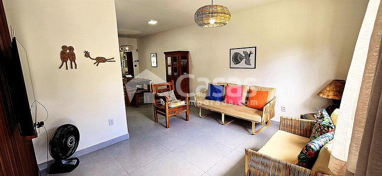 Casa com piscina privativa e churrasqueira