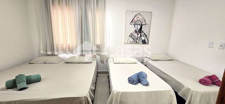 Acomodando confortavelmente até 6 pessoas em Coroa vermelha
