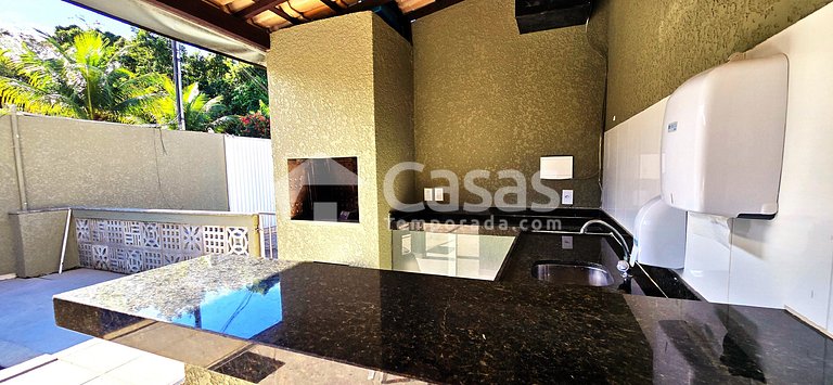 Casa Térrea 950m da Praia Taperapuan | 2 Suítes