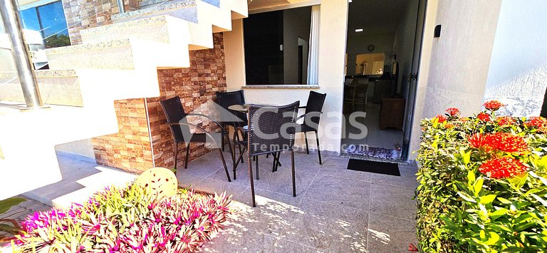 Casa Térrea 950m da Praia Taperapuan | 2 Suítes