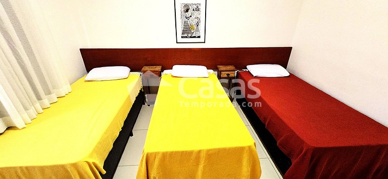 Casa Térrea 950m da Praia Taperapuan | 2 Suítes