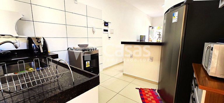 Casa Térrea 950m da Praia Taperapuan | 2 Suítes