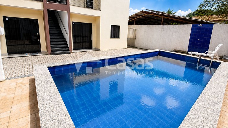 Apto com Piscina a 850m da Praia de Taperapuan