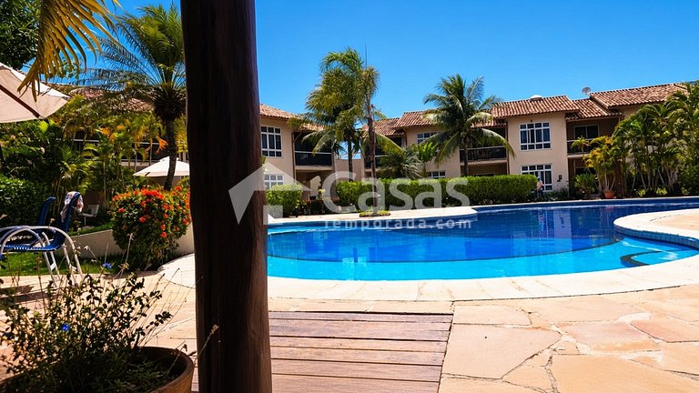 Duplex facing the pool, 100m from Taperapuan Beach.