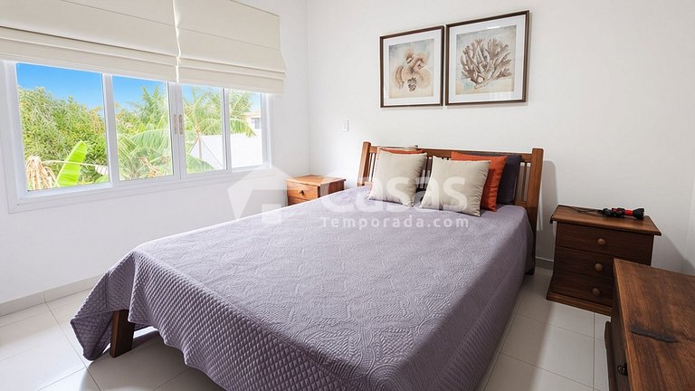 Duplex facing the pool, 100m from Taperapuan Beach.