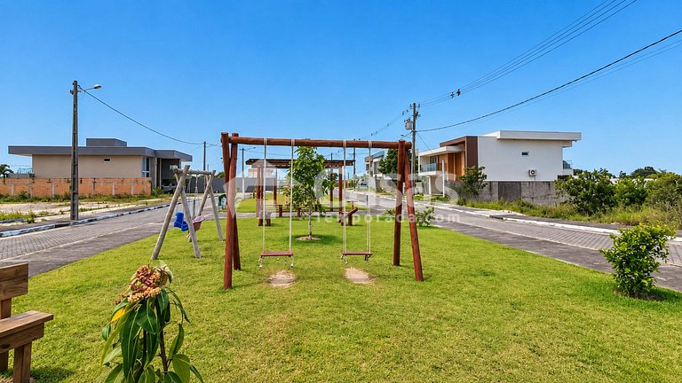 Casa Moderna com Piscina 10×5 em Condomínio de Alto Padrão