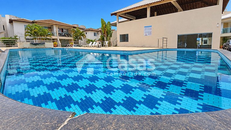 Apto térreo a 50m da Praia do Mutá com 2 Quartos e Piscina