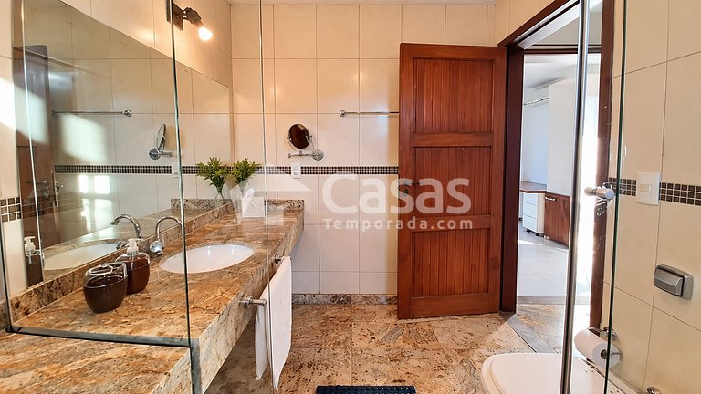 Viva a experiência de férias com vista para o mar