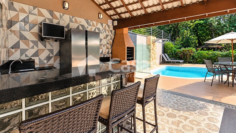 Apartment for 8 People at Taperapuan Beach, Porto Seguro