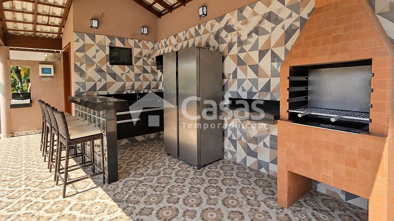 Apartment for 8 People at Taperapuan Beach, Porto Seguro
