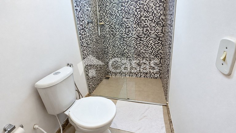 Duplex com 2 suítes e churrasqueira em Taperapuan